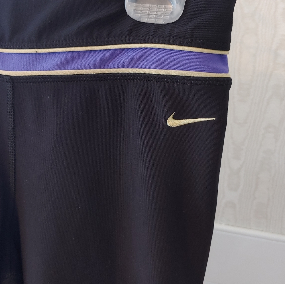 🔴SOLD 🔴Nike Women's Fit Dry Capri Athletic - Picture 7 of 11